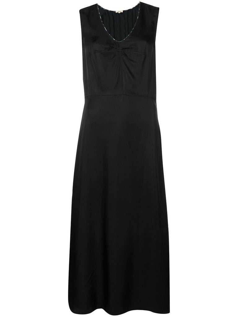 V-neck maxi dress