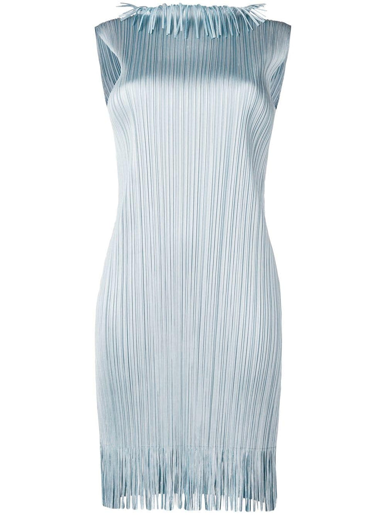 pleated sleeveless dress