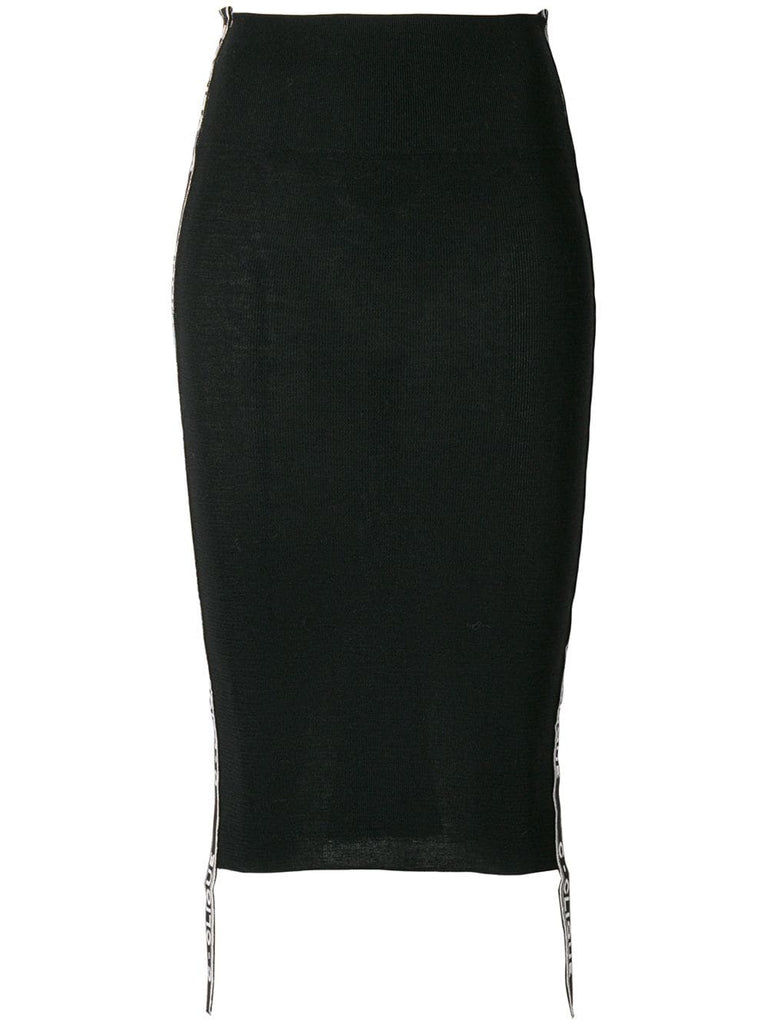 C-Clique tape skirt