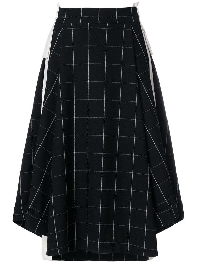 Meter checked asymmetric skirt