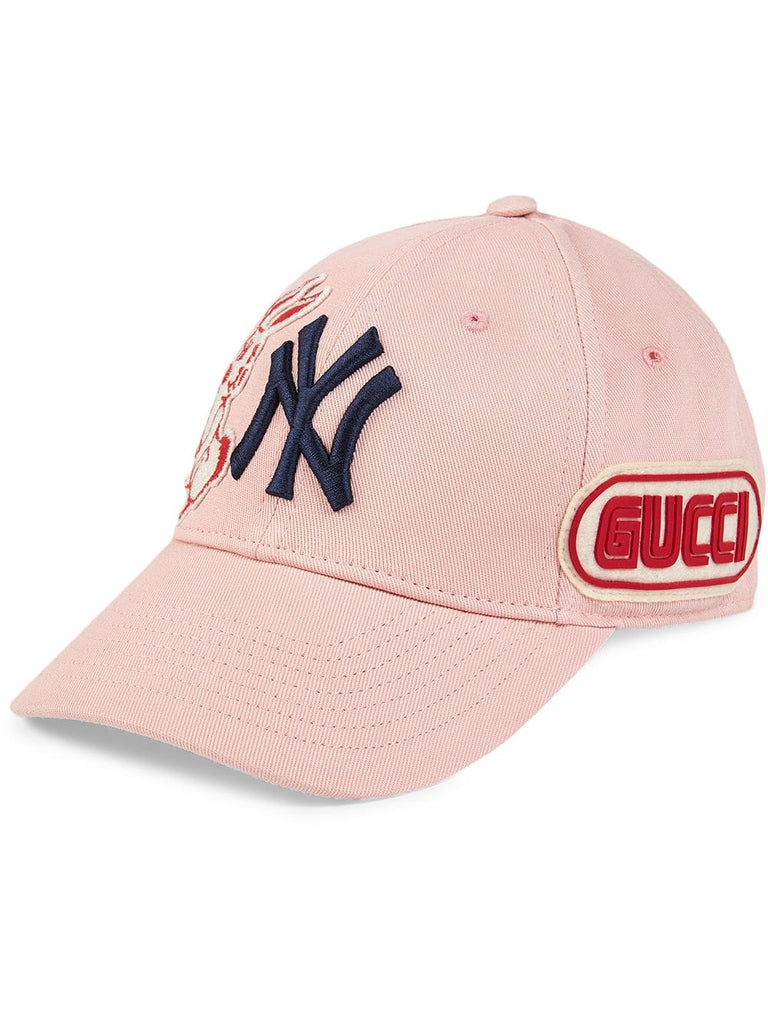 Baseball cap with NY Yankees™ patch