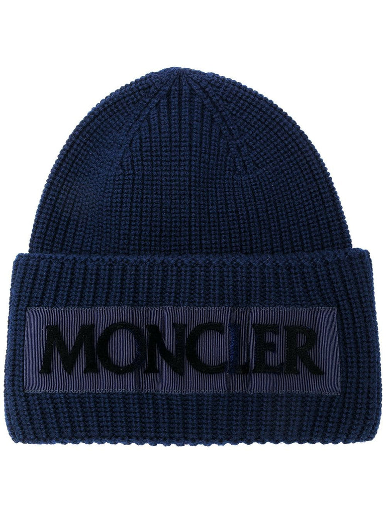 front logo knit cap