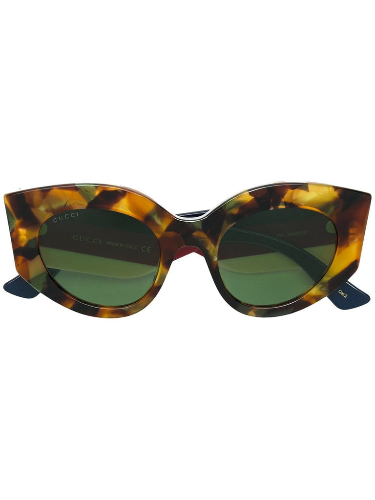 tortoise shell effect sunglasses