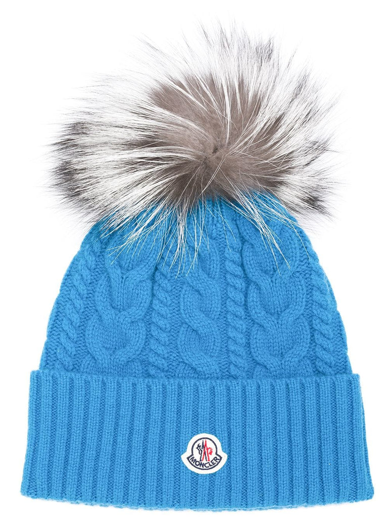 pom pom beanie