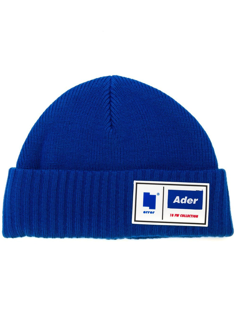 logo patch beanie