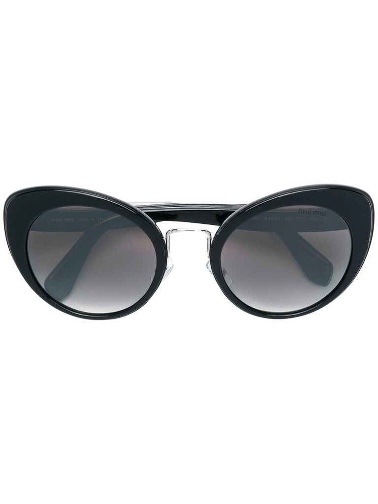 cat-eye frame sunglasses