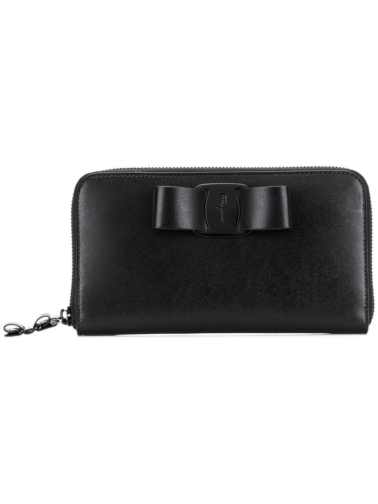 Vara zip around wallet