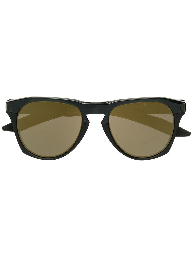 Essential Navigator sunglasses