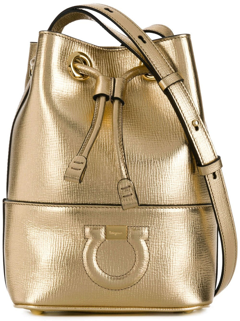 City bucket bag