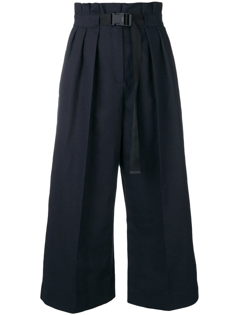 loose flared cropped trousers