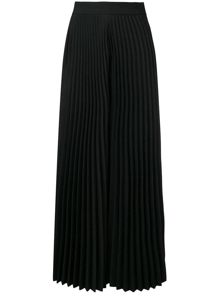 wide pleated trousers