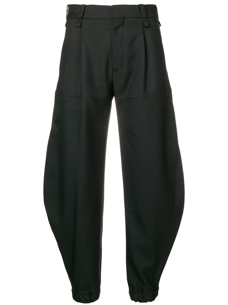 Cropped trousers