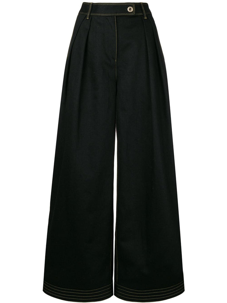 wide-leg flared trousers