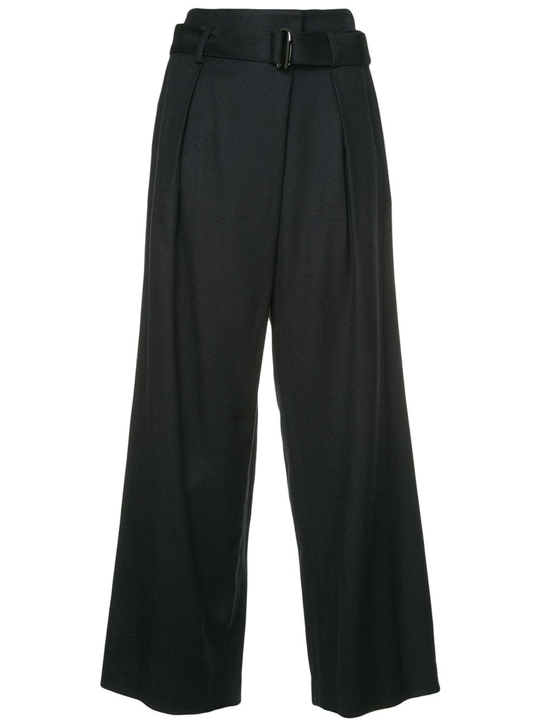 wide leg trousers