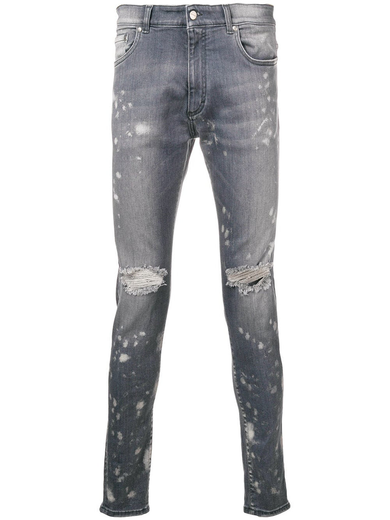 distressed skinny jeans