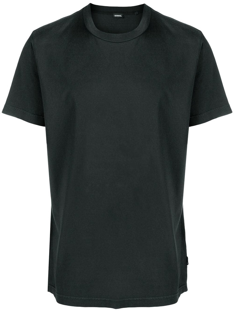 loose fitted T-shirt