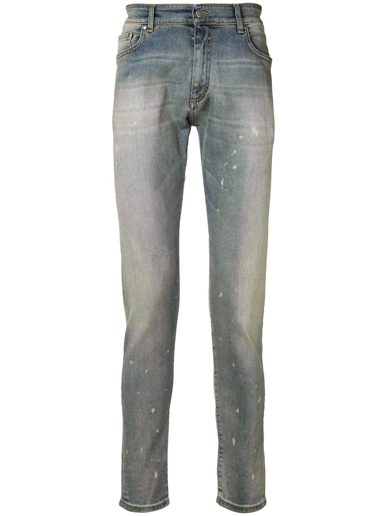 distressed slim-fit jeans