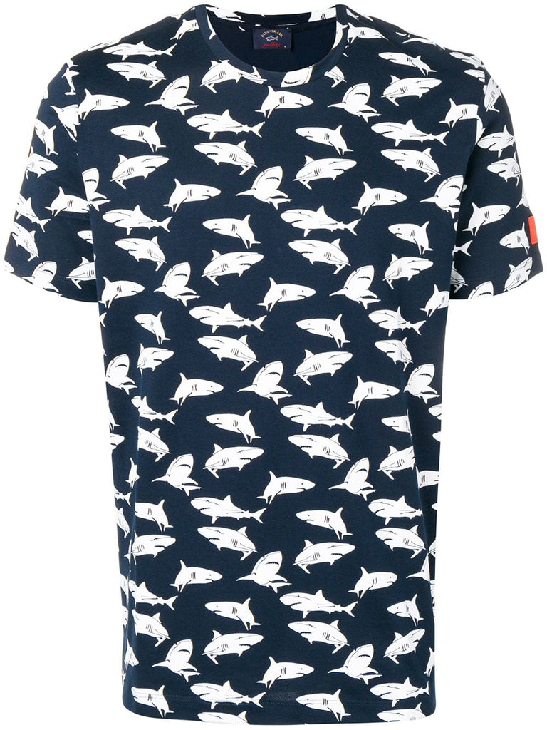 shark print T-shirt