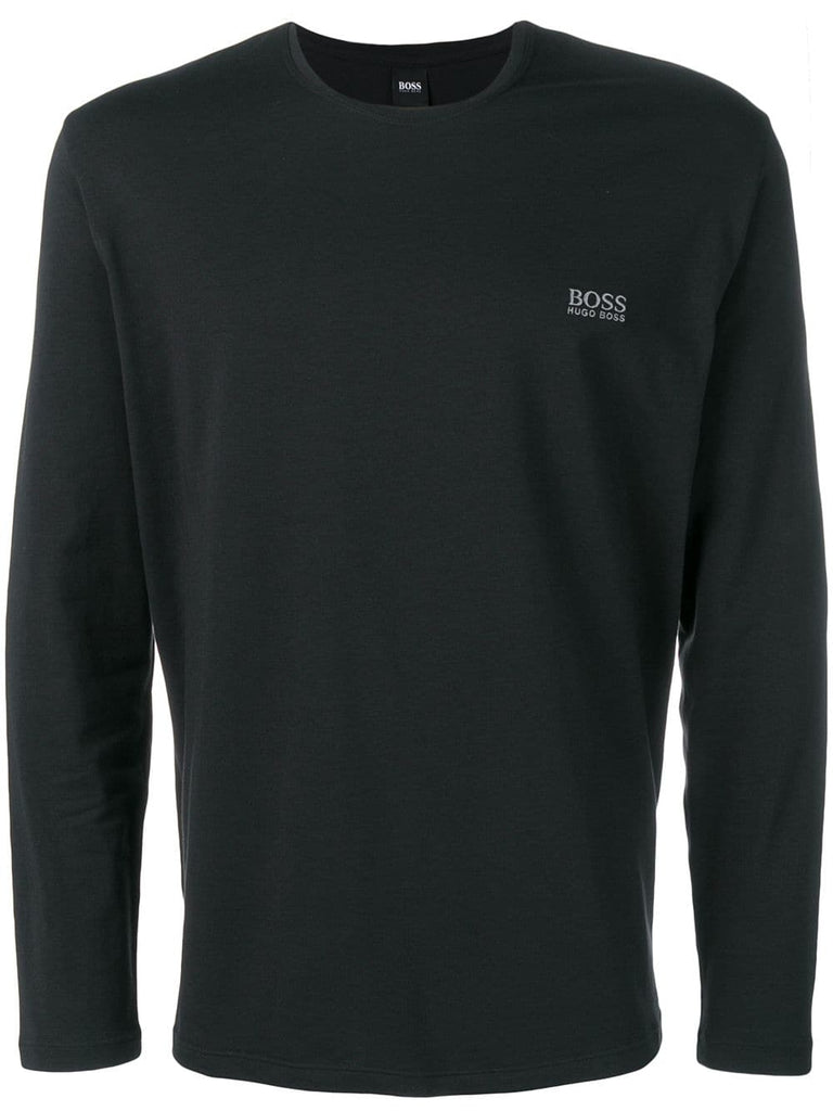 longsleeved T-shirt