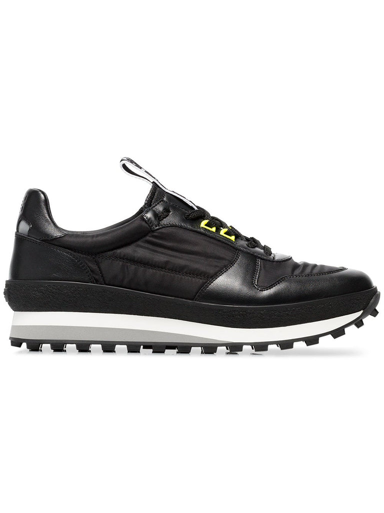 black TR3 runner leather sneakers