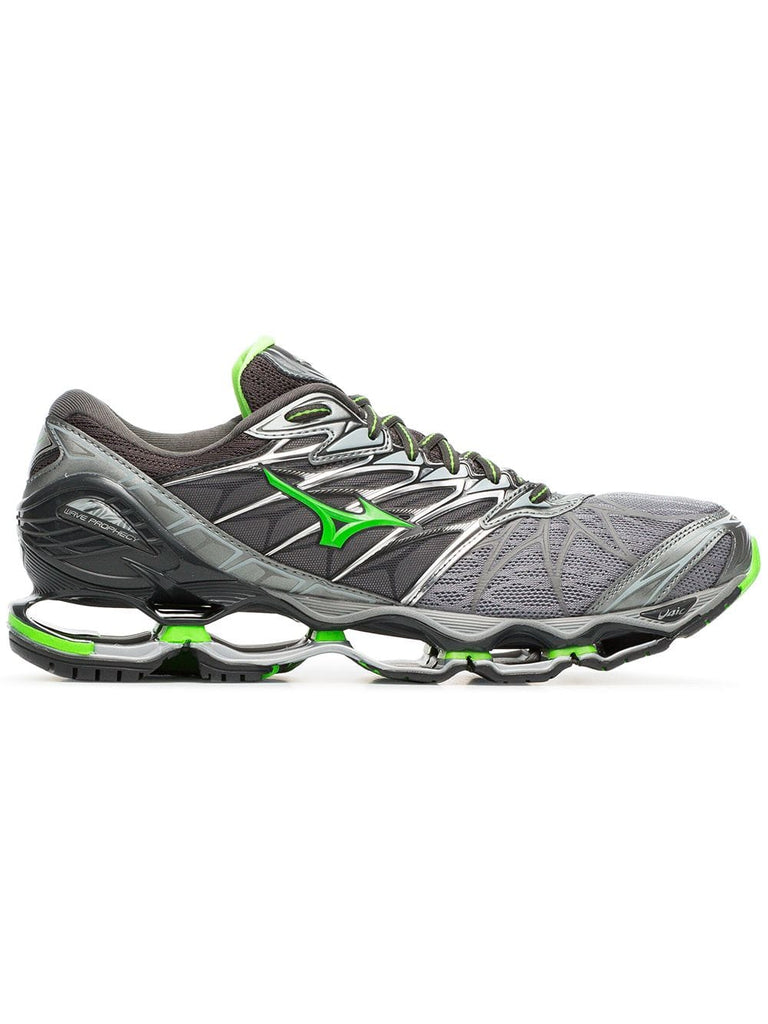 X Browns grey and green Wave Prophecy 7 sneakers