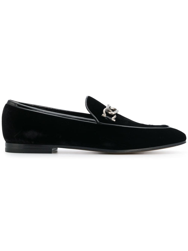 Gancini chain loafers