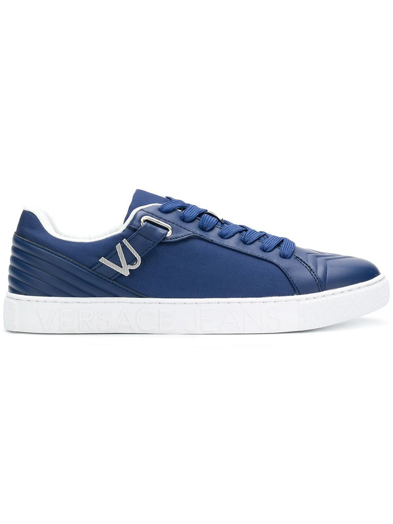 logo plaque low-top sneakers