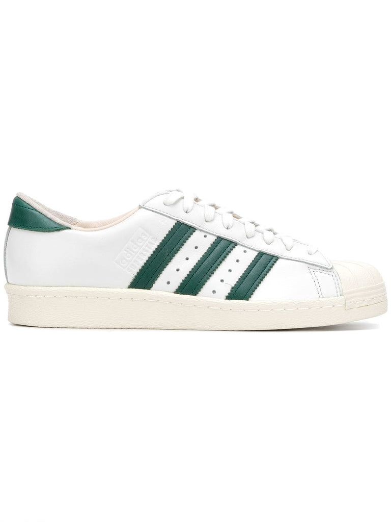 Superstar low top trainers