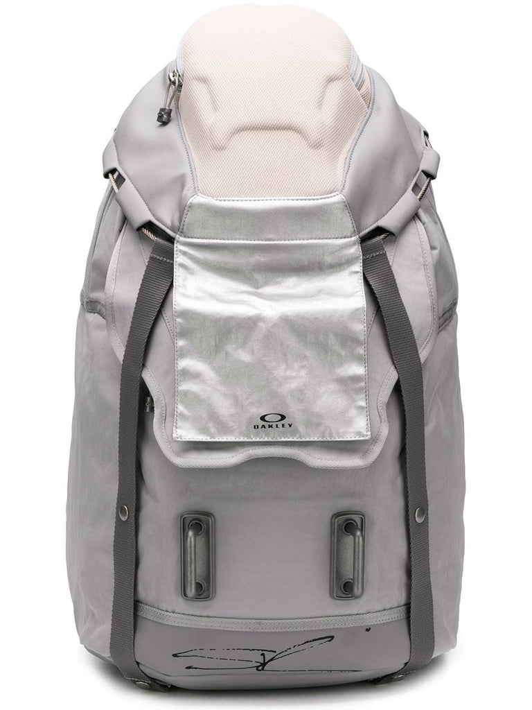 one strap backpack