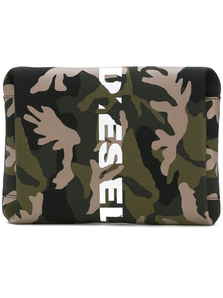 camouflage clutch