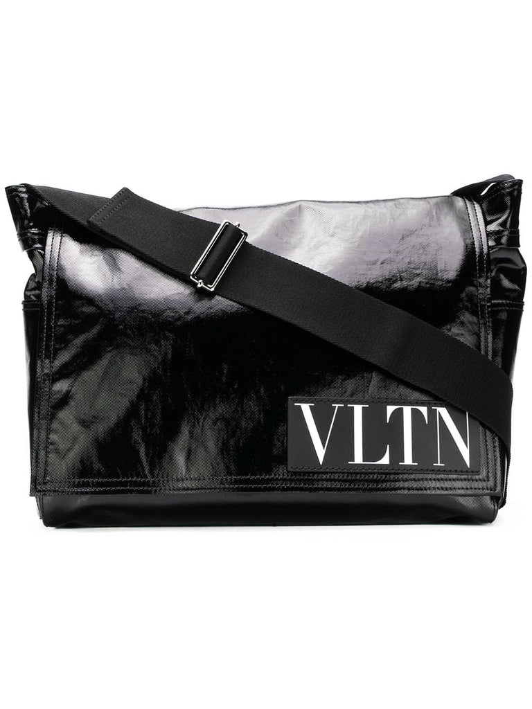 Valentino Garavani medium VLTN messenger bag