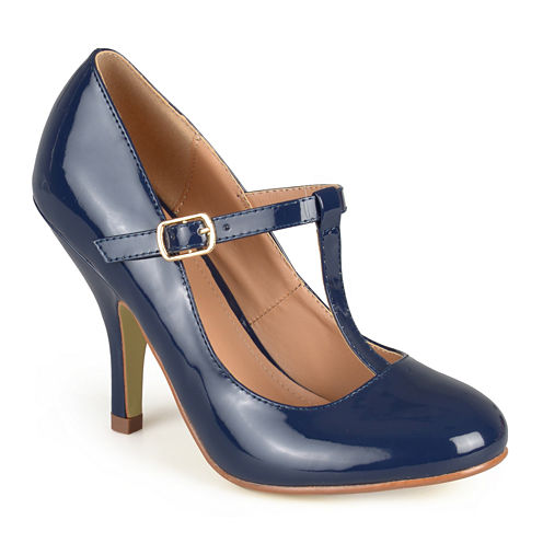 Journee Collection Lessah Pumps