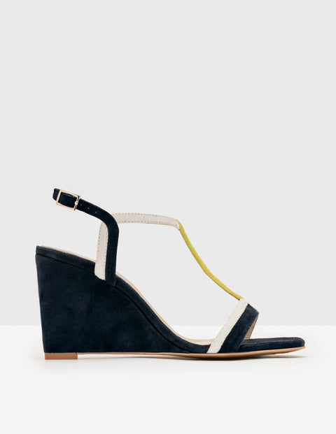 Lucinda Wedges