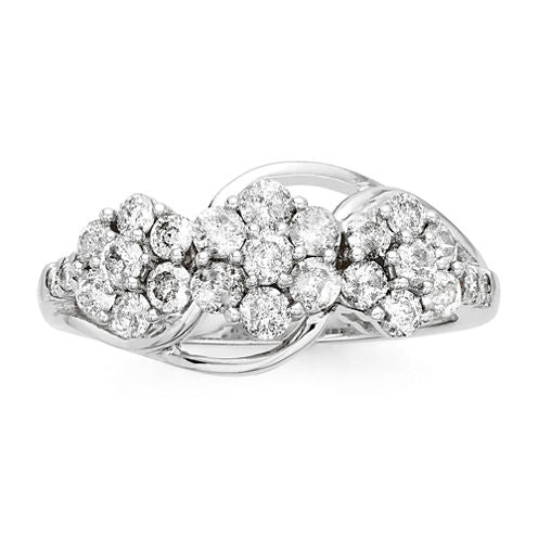 diamond blossom 1 CT. T.W. Diamond 3-blossom Ring