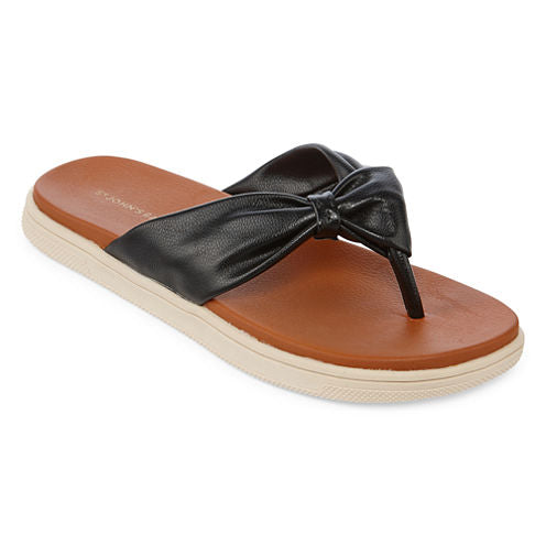 St. John's Bay Berry Womens Flip-Flops