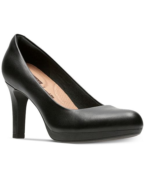 Women's Adriel Viola Pumps